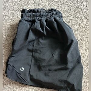 Lululemon hotty hot shorts
